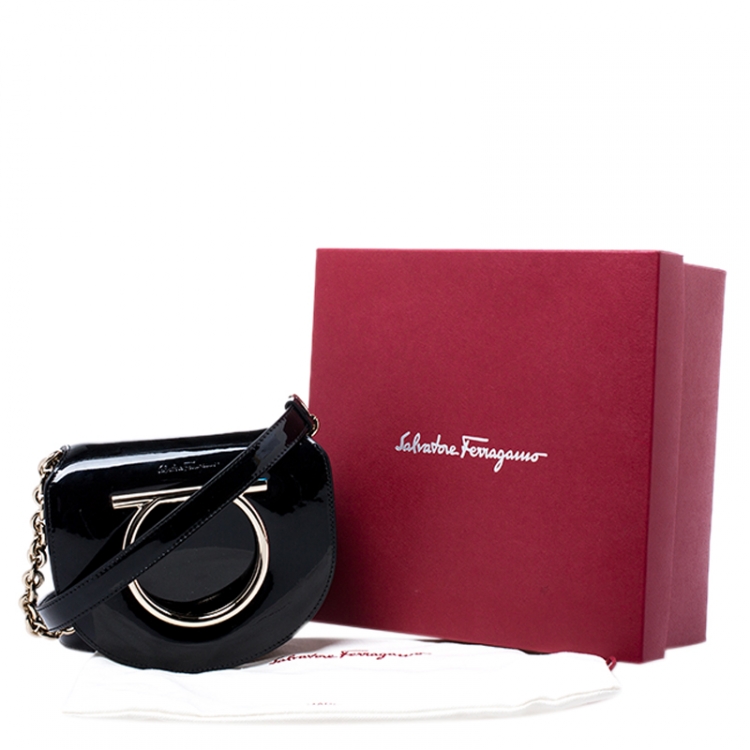 Pre Owned Salvatore Ferragamo Black Patent Leather Sabine Crossbody Bag