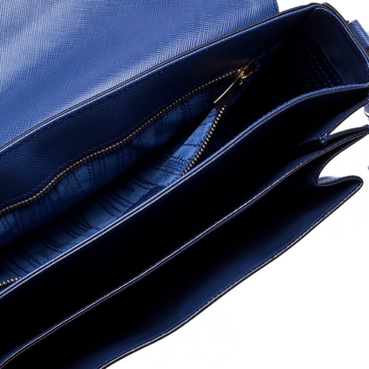 Pre Owned Salvatore Ferragamo Blue Leather Double Gancio Shoulder Bag 
