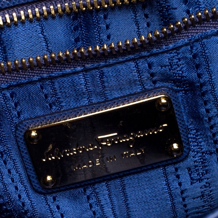 Pre Owned Salvatore Ferragamo Blue Leather Double Gancio Shoulder Bag 