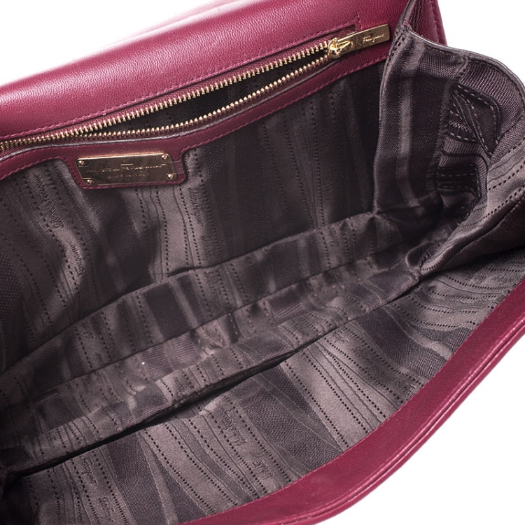 Pre Owned Salvatore Ferragamo Burgundy Micro Quilted Vara Chain Shoulder Bag