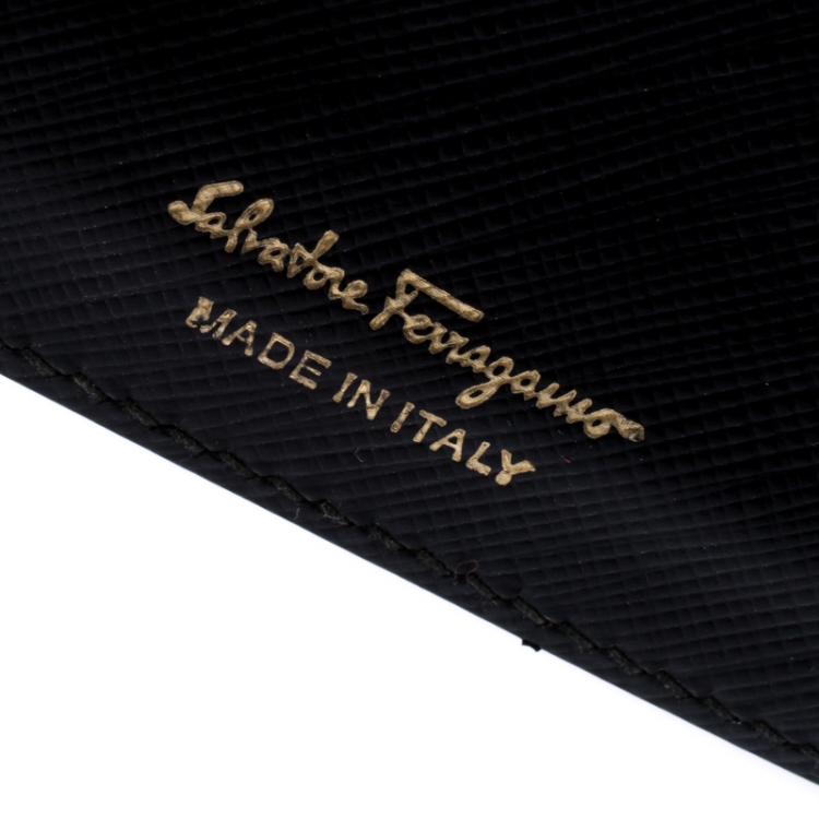 Pre Owned Salvatore Ferragamo Black Leather Gancini Card Holder