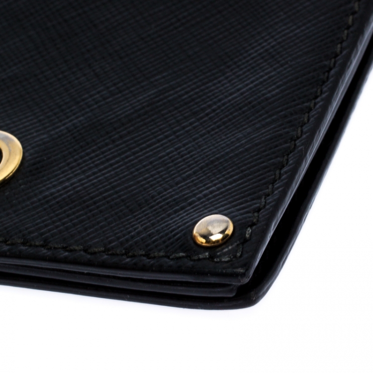 Pre Owned Salvatore Ferragamo Black Leather Gancini Card Holder