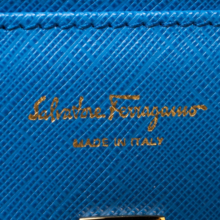 Pre Owned Salvatore Ferragamo Blue Leather Gancio Clasp Continental Wallet