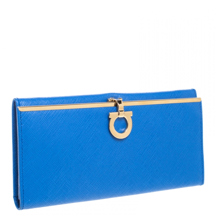 Pre Owned Salvatore Ferragamo Blue Leather Gancio Clasp Continental Wallet