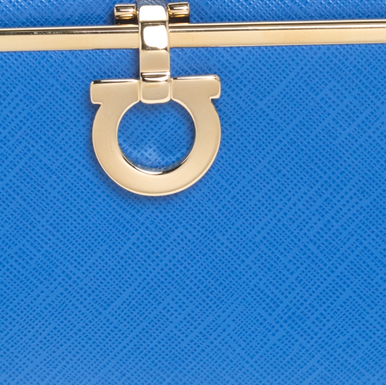 Pre Owned Salvatore Ferragamo Blue Leather Gancio Clasp Continental Wallet