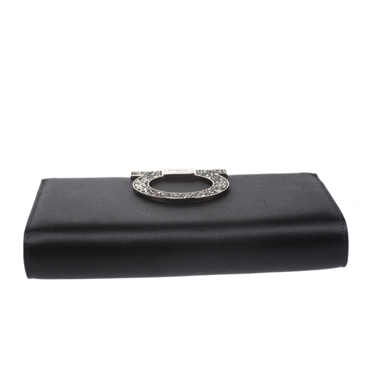 Pre Owned Salvatore Ferragamo Black Satin Musa Evening Chain Clutch