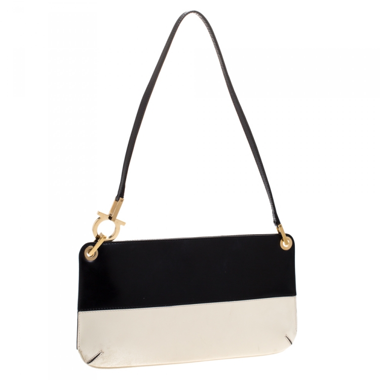 Pre Owned Salvatore Ferragamo Black/Cream Patent Leather Shoulder Bag