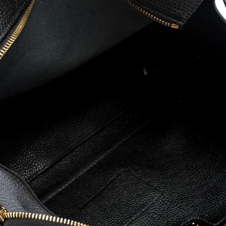 Pre Owned Salvatore Ferragamo Black Pebbled Leather Medium Amy Tote Bag