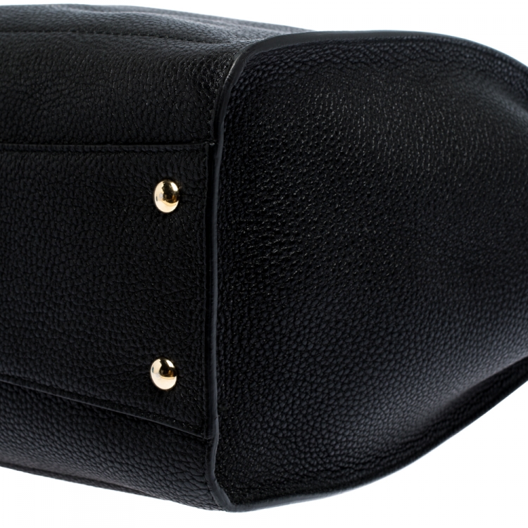 Pre Owned Salvatore Ferragamo Black Pebbled Leather Medium Amy Tote Bag