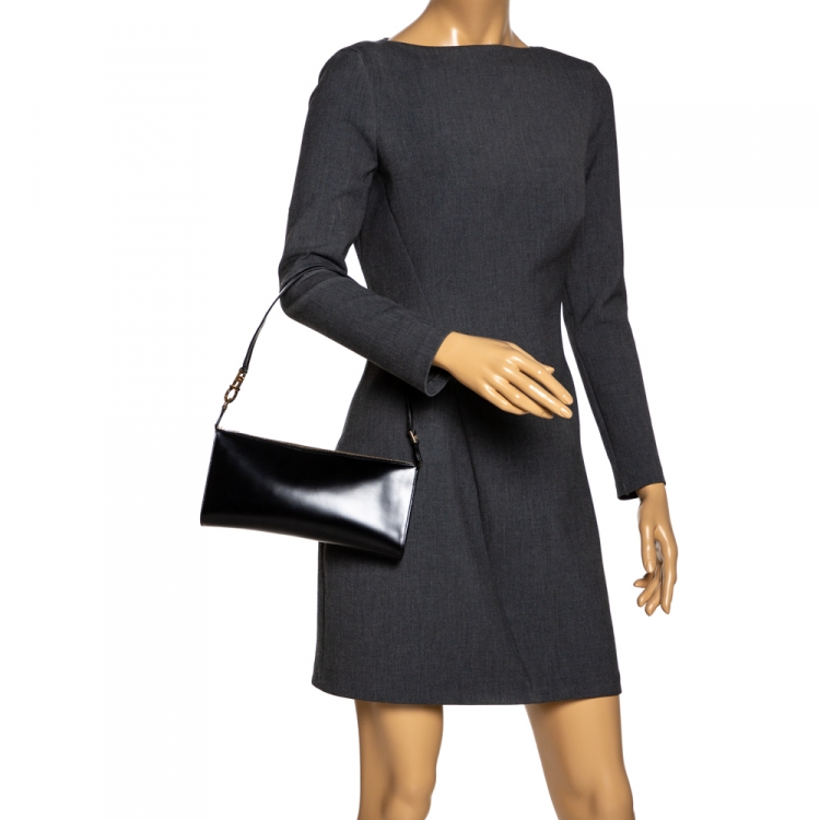 Pre Owned Salvatore Ferragamo Black Leather Baguette Bag