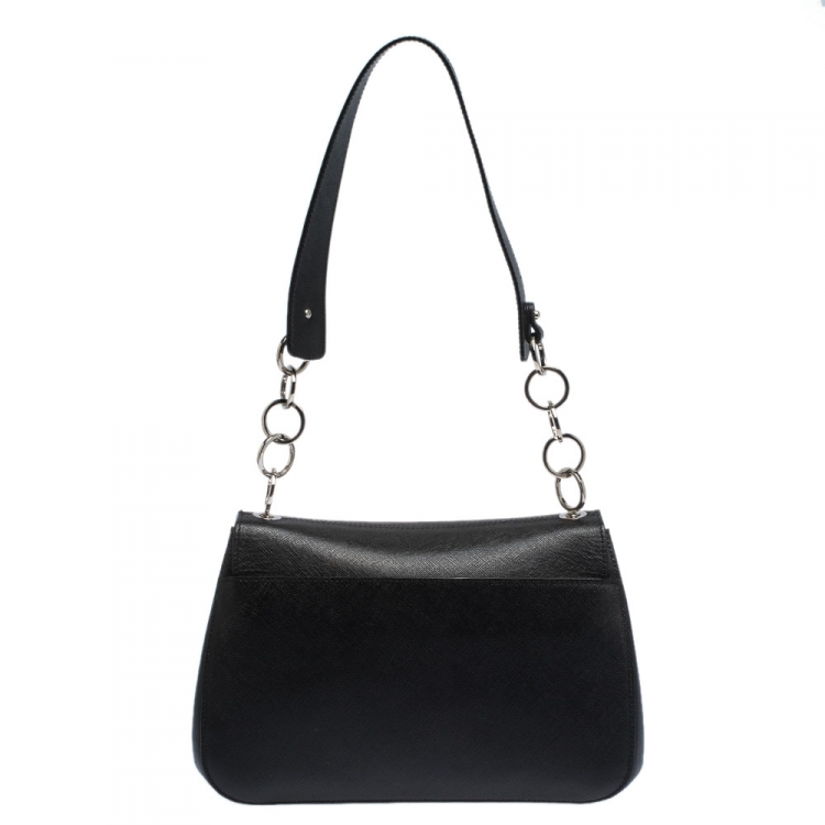 Pre Owned Salvatore Ferragamo Black Leather Flap Shoulder Bag