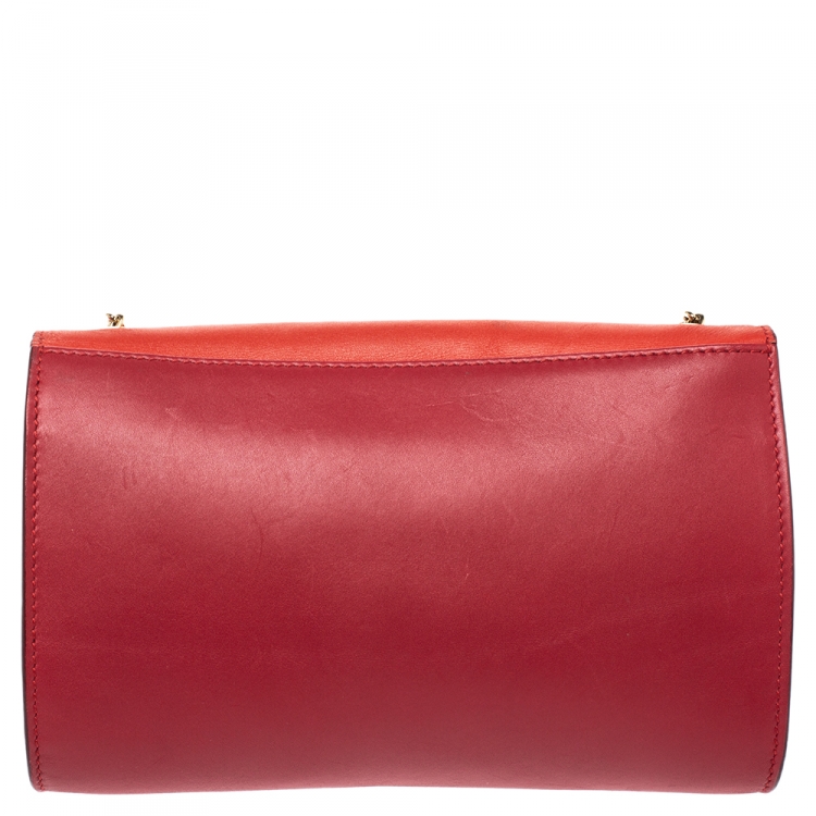 مملوكة مسبقًا Salvatore Ferragamo Red/Orange Leather Flap Crossbody Bag