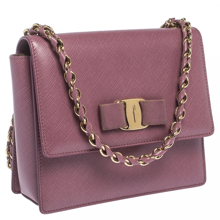 مملوكة مسبقًا Salvatore Ferragamo Old Rose Leather Ginny Shoulder Bag