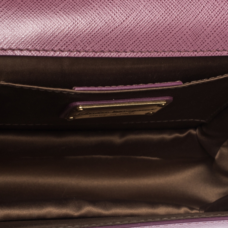مملوكة مسبقًا Salvatore Ferragamo Old Rose Leather Ginny Shoulder Bag