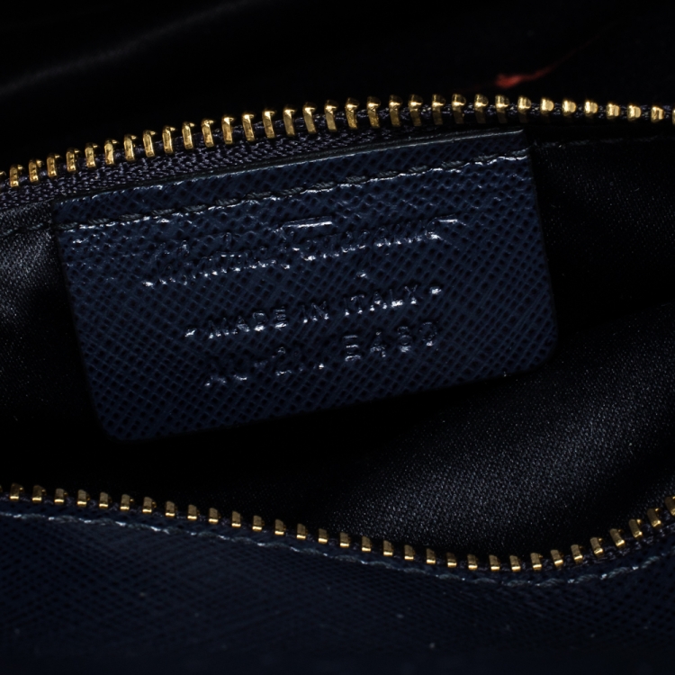 Pre Owned Salvatore Ferragamo Dark Blue Leather Ginny Shoulder Bag