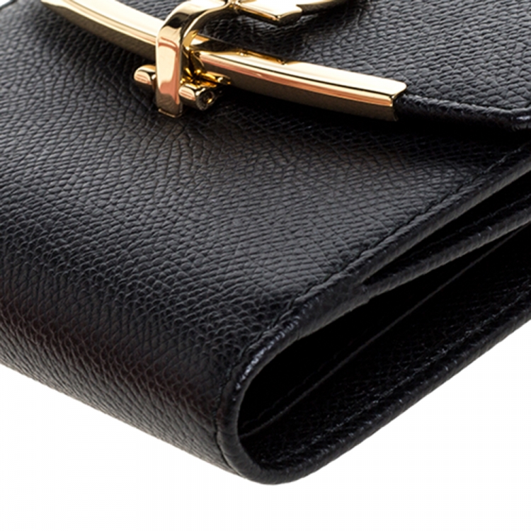 Pre Owned Salvatore Ferragamo Black Leather Gancini Lock French Wallet