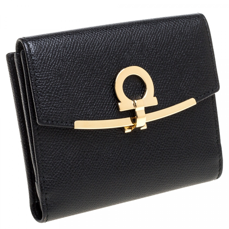 Pre Owned Salvatore Ferragamo Black Leather Gancini Lock French Wallet