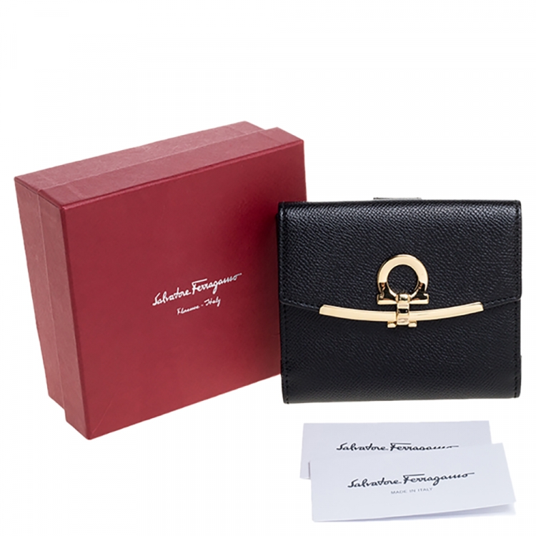 Pre Owned Salvatore Ferragamo Black Leather Gancini Lock French Wallet