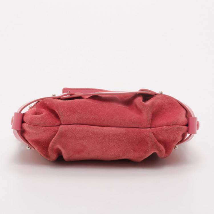 مملوكة مسبقًا Salvatore Ferragamo Fuchsia Suede and Leather Shoulder Bag