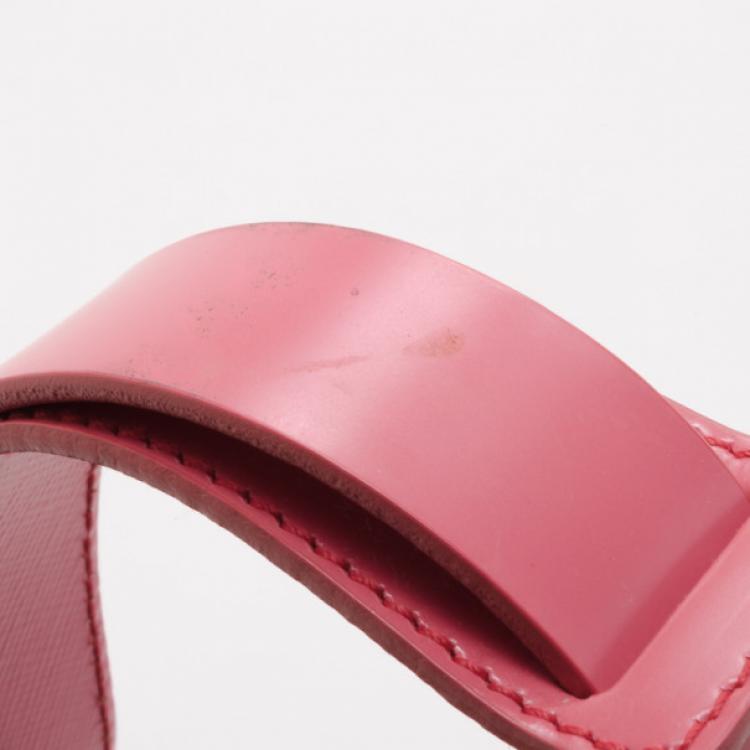 مملوكة مسبقًا Salvatore Ferragamo Fuchsia Suede and Leather Shoulder Bag