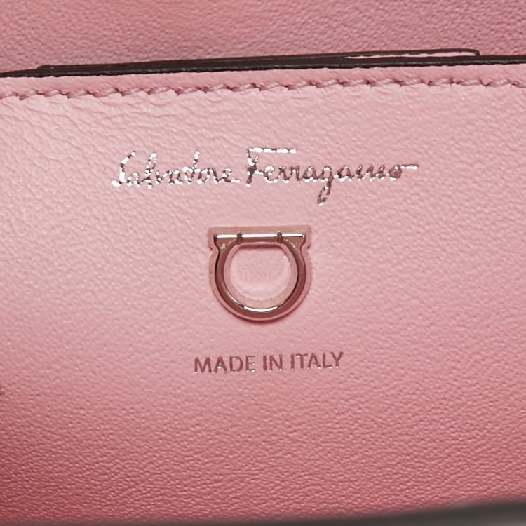 Pre Owned Salvatore Ferragamo Light Pink Leather Trifolio Shoulder Bag