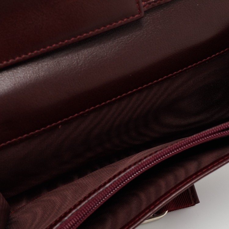 Pre Owned Salvatore Ferragamo Burgundy Patent Leather Vara Bow Continental Wallet