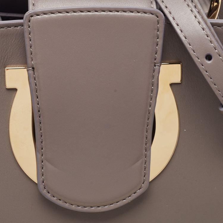 Pre Owned Salvatore Ferragamo Grey Leather Thalia Top Handle Bag