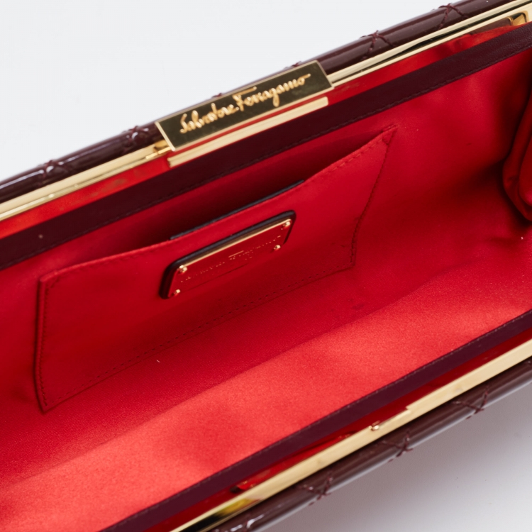 Pre Owned Salvatore Ferragamo Burgundy Quilted Patent Leather Chain Clutch