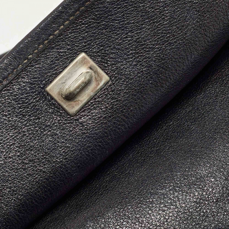 Pre Owned Salvatore Ferragamo Black Leather Oversized Gancini Clutch