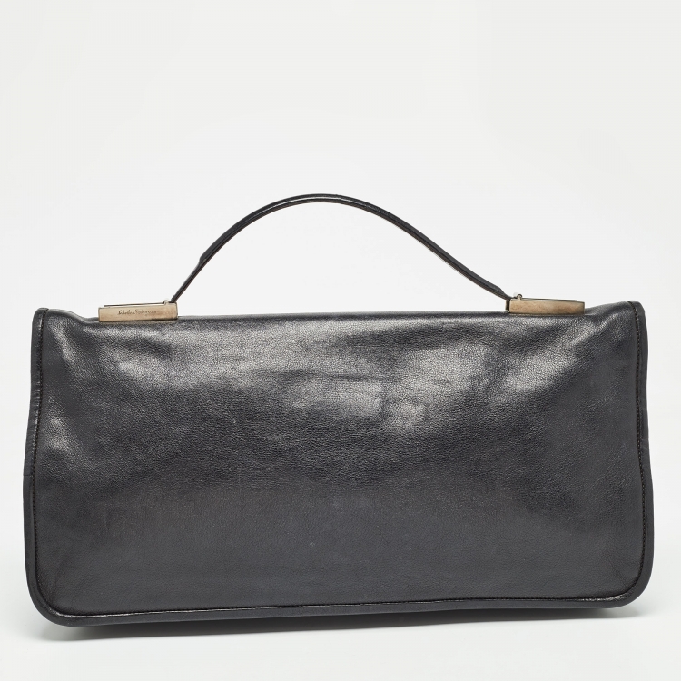 Pre Owned Salvatore Ferragamo Black Leather Oversized Gancini Clutch