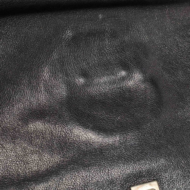 Pre Owned Salvatore Ferragamo Black Leather Oversized Gancini Clutch