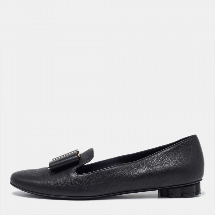 Pre Owned Salvatore Ferragamo Black Leather Trifoglio Smoking Slippers Size 39