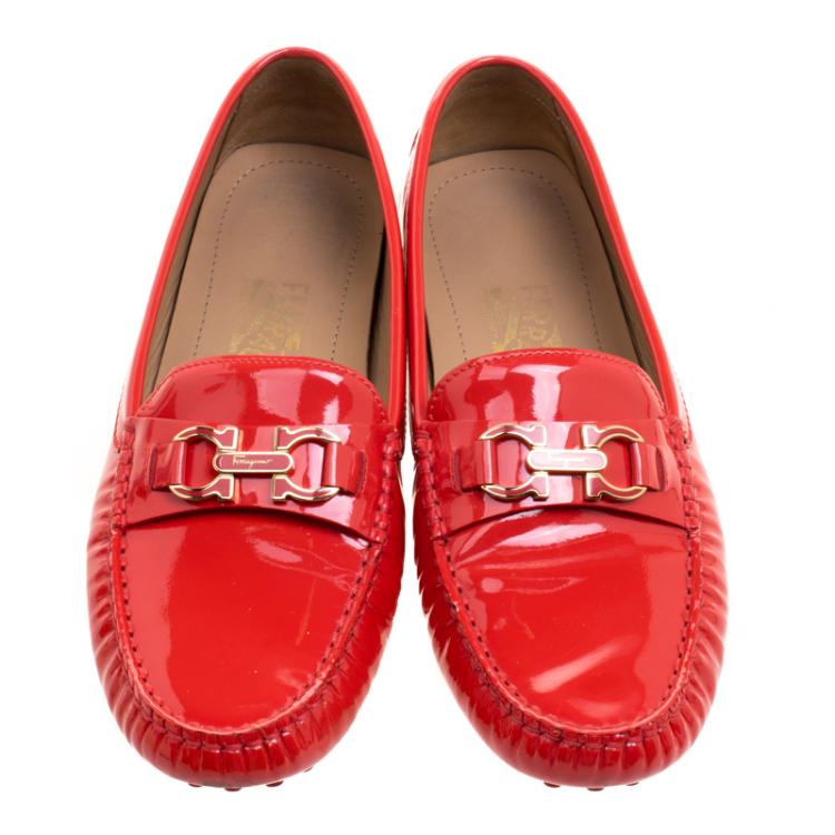 Pre Owned Salvatore Ferragamo Orange Patent Leather Soft moccasins Size 37.5
