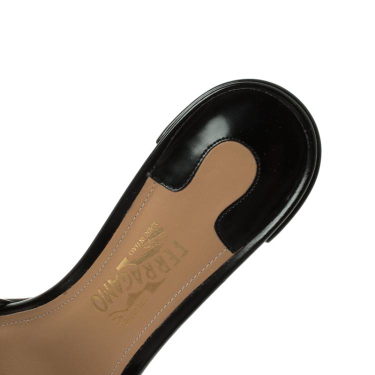 Pre Owned Salvatore Ferragamo Black Leather Block Heel Slides Size 38