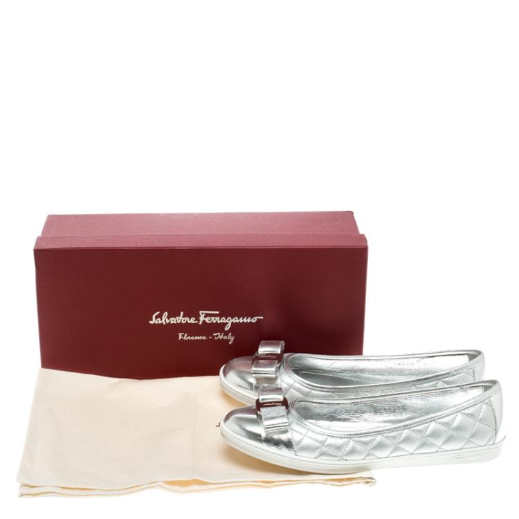 Pre Owned Salvatore Ferragamo Metallic Silver Quilted Leather Rufina Sneaker Ballet Flats Size 37.5