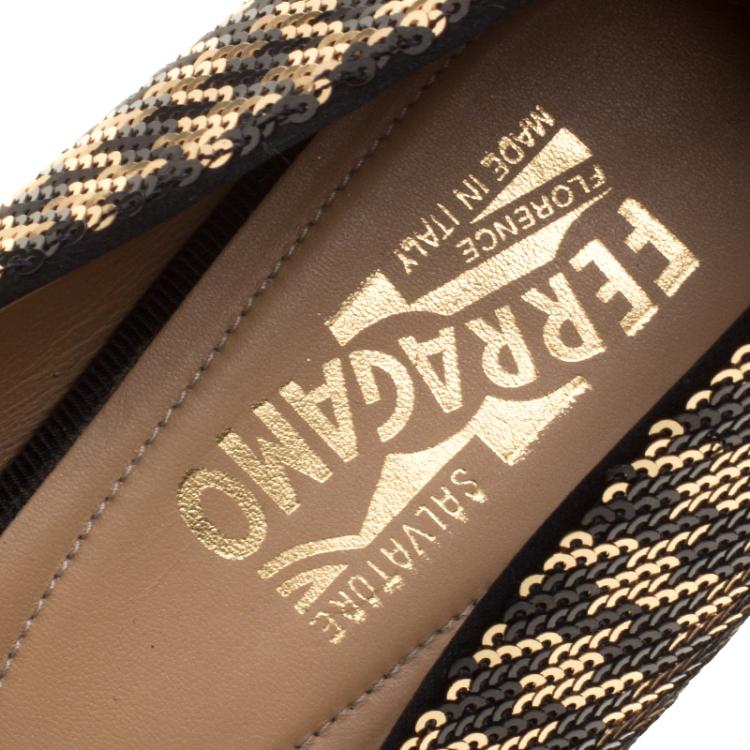 Pre Owned Salvatore Ferragamo Gold/Black Sequin Varina Ballet Flats Size 40.5