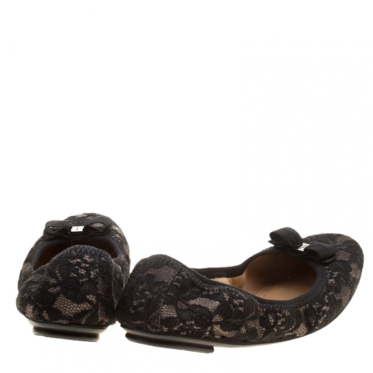 Pre Owned Salvatore Ferragamo Black Lace My Joy Bow Detail Ballet Flats Size 37.5