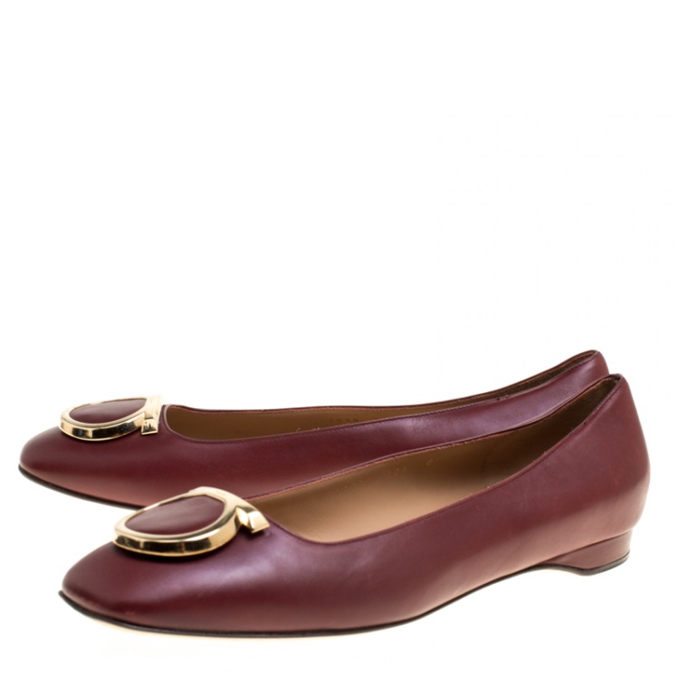 Pre Owned Salvatore Ferragamo Burgundy Leather Taissa Buckle Ballet Flats Size 39