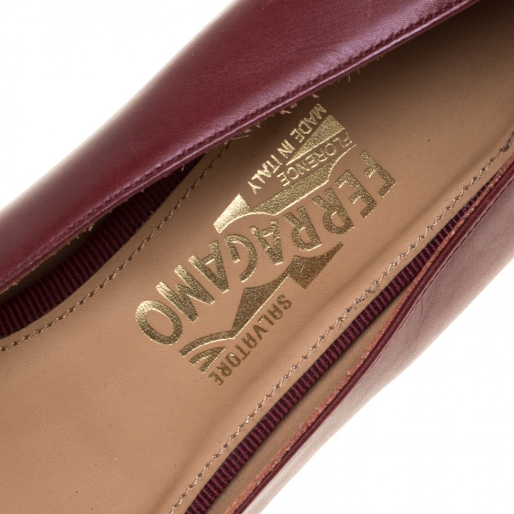 Pre Owned Salvatore Ferragamo Burgundy Leather Taissa Buckle Ballet Flats Size 39