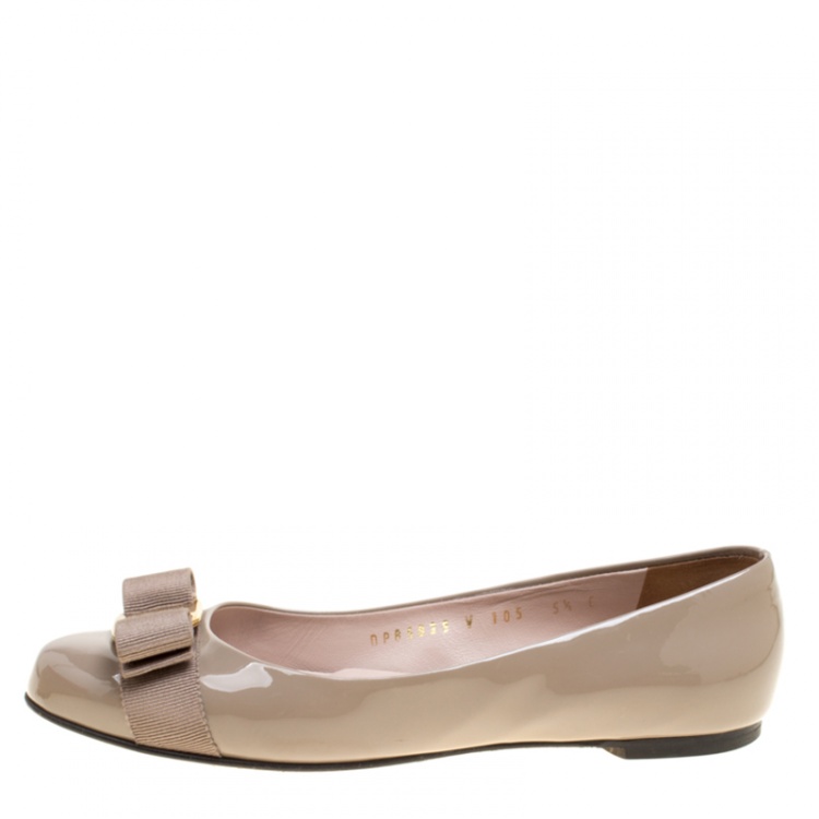 Pre Owned Salvatore Ferragamo Beige Patent Leather Varina Ballet Flats Size 36