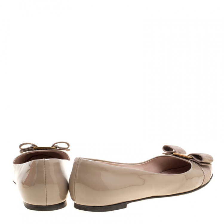 Pre Owned Salvatore Ferragamo Beige Patent Leather Varina Ballet Flats Size 36