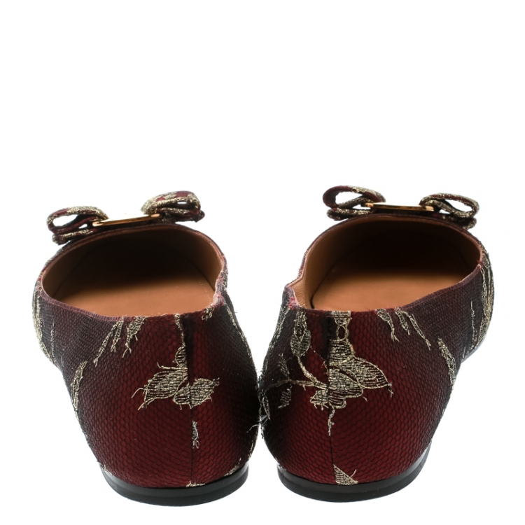 Pre Owned Salvatore Ferragamo Bordeaux Satin And Lace Tarita Ballet Flats Size 37.5