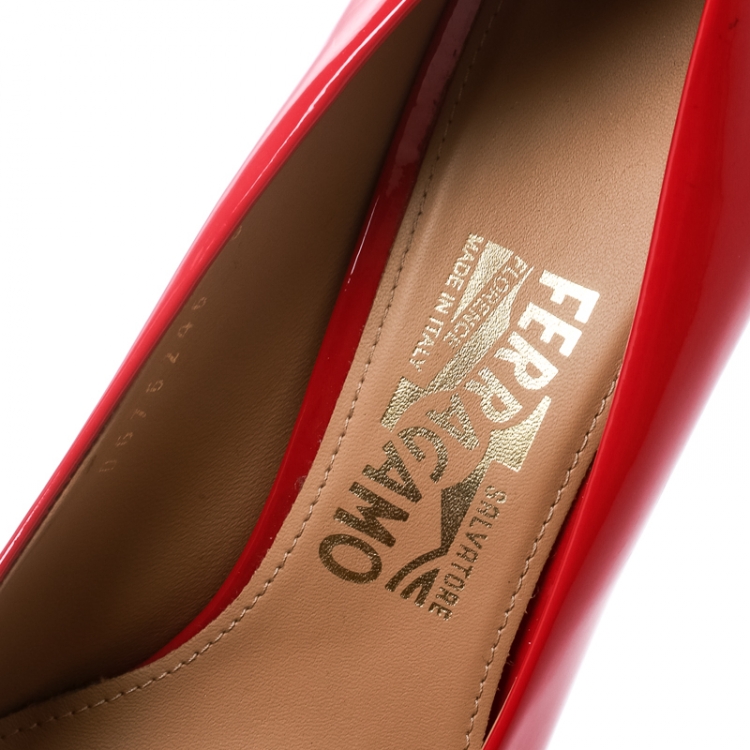 Pre Owned Salvatore Ferragamo Red Leather Pimpa Vara Bow Pumps Size 39