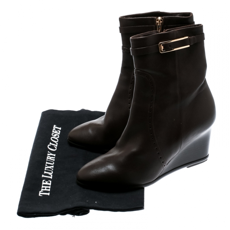 Pre Owned Salvatore Ferragamo Brown Leather Navy Wedge Ankle Boots Size 37.5