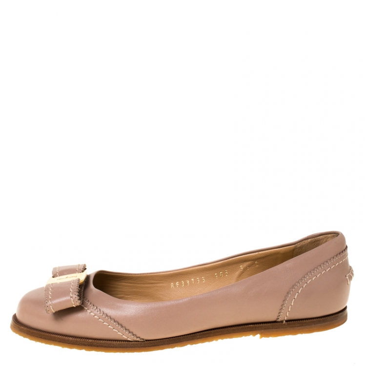 Pre Owned Salvatore Ferragamo Beige Leather Vara Bow Ballet Flats Size 36 