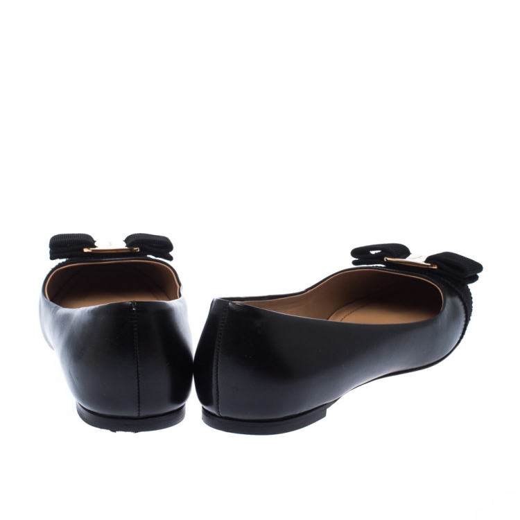 Pre Owned Salvatore Ferragamo Black Leather Vara Bow Ballet Flats Size 35