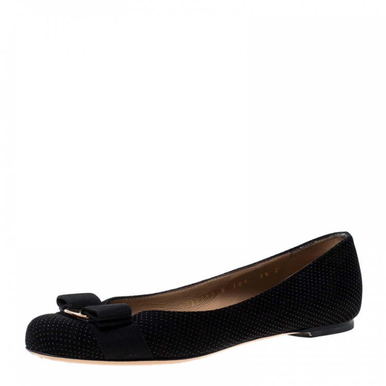 Pre Owned Salvatore Ferragamo Black Suede Vara Bow Ballet Flats Size 36
