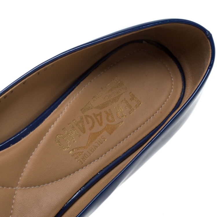 Pre Owned Salvatore Ferragamo Blue Patent Leather Varina Ballet Flats Size 38.5