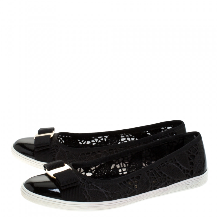 Pre Owned Salvatore Ferragamo Black Lace and Leather Rufina Flats Size 39.5