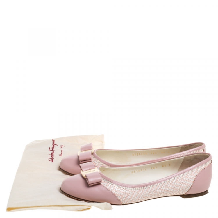 Pre Owned Salvatore Ferragamo Pink/White Leather Vara Bow Slip On Flats Size 39